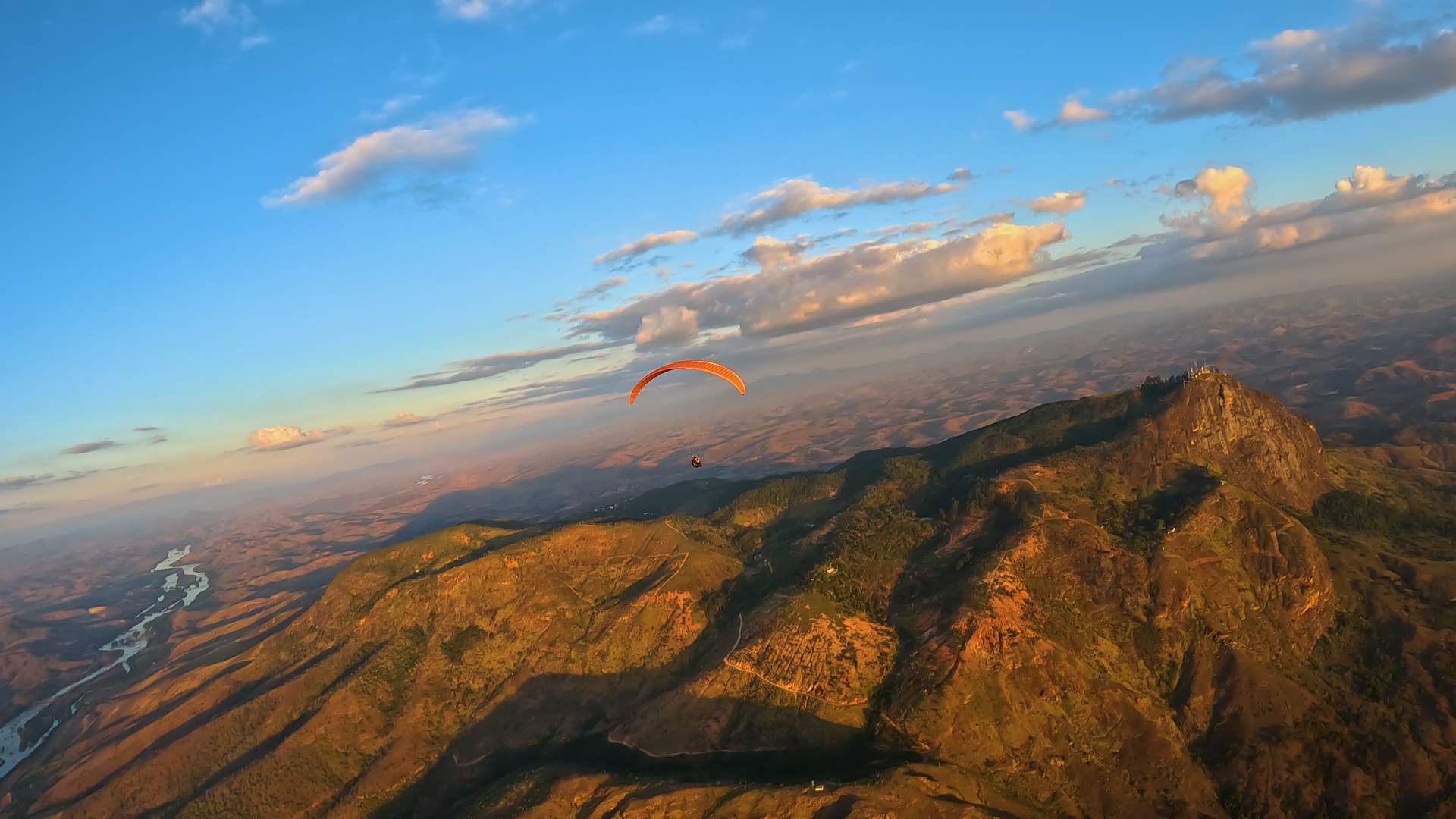 Govenador Valadares flying